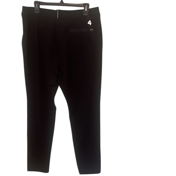 Four Laps casual athlete pull on pants. Size large GUC - Picture 2 of 7